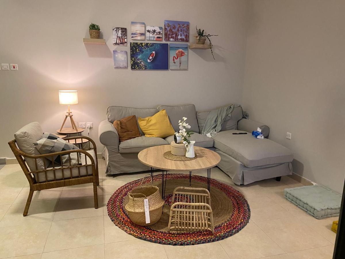 Apartment شقة غرفة وصالة ب مفتاح ذكي خدمة ذاتية *